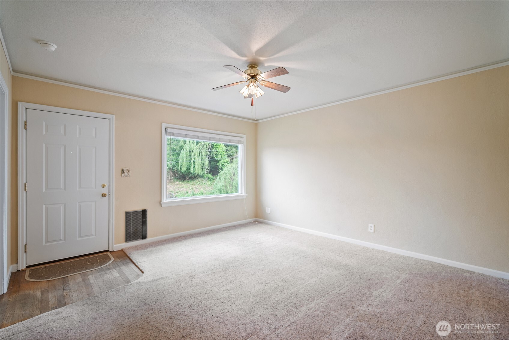 208 NE Kirby , Castle Rock, WA 98611