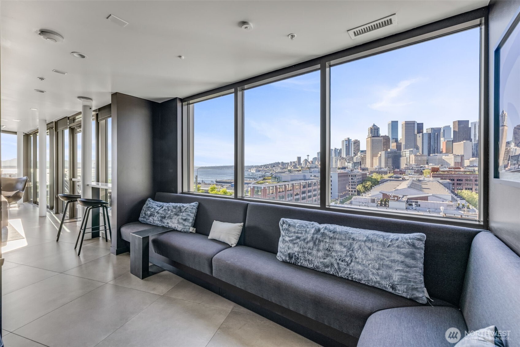 590 1st Avenue S #603, Seattle, WA 98104