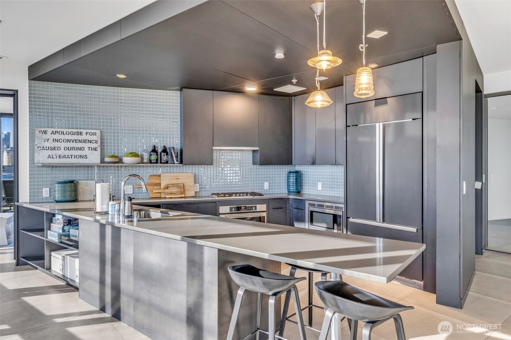 590 1st Avenue S #603, Seattle, WA 98104