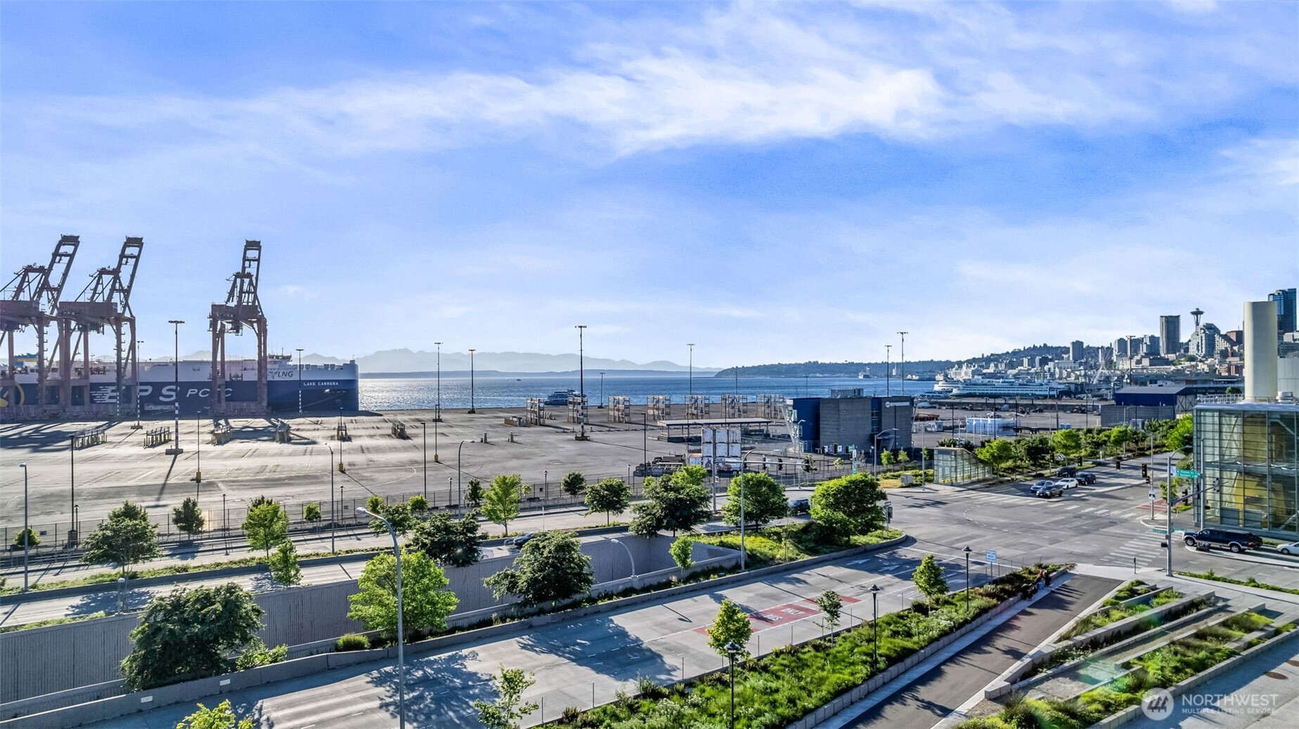 590 1st Avenue S #603, Seattle, WA 98104