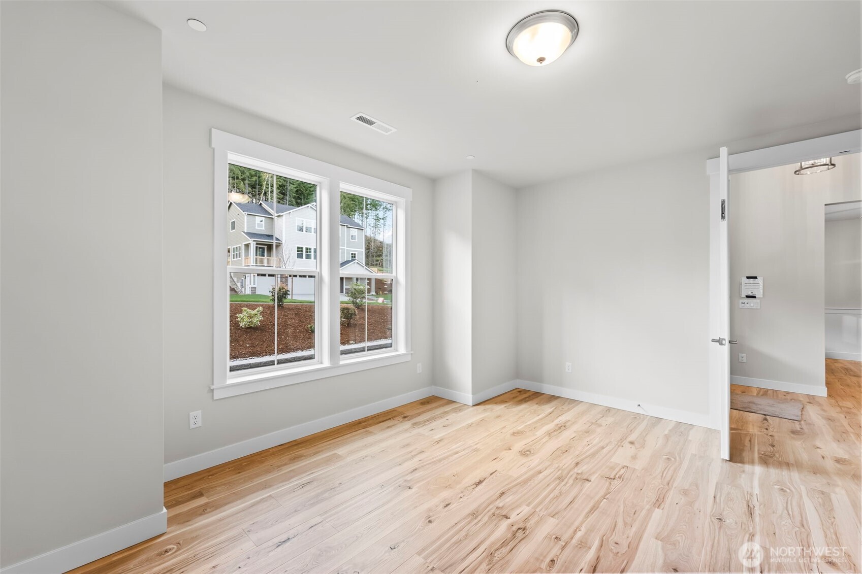 14826 210th Place E #1495, Bonney Lake, WA 98391