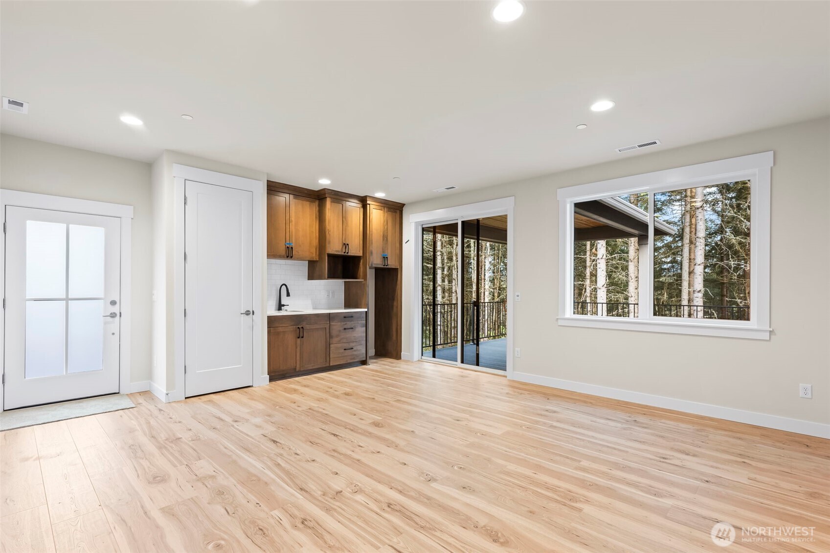 14826 210th Place E #1495, Bonney Lake, WA 98391
