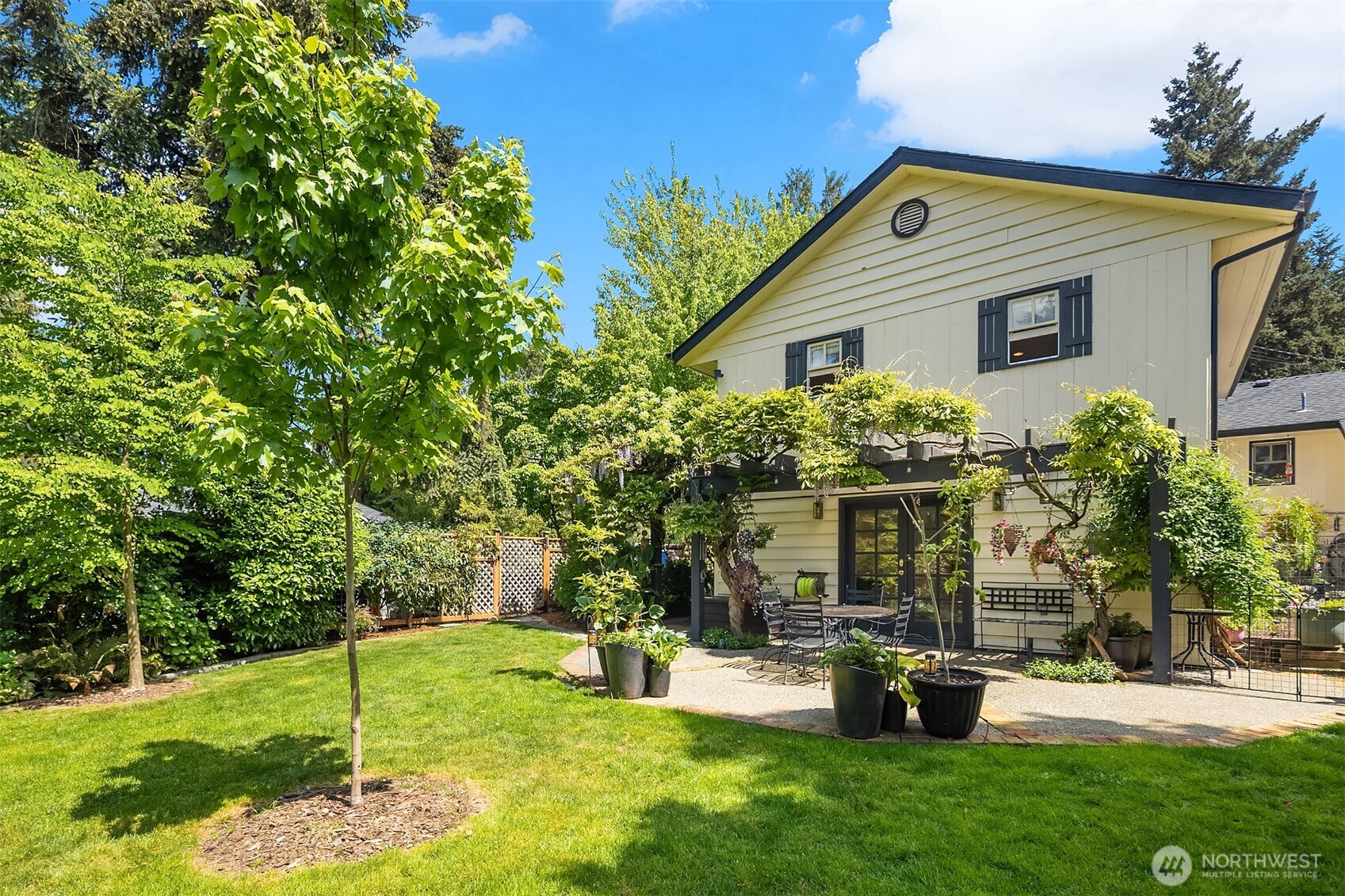 6007 SE 22nd Street , Mercer Island, WA 98040