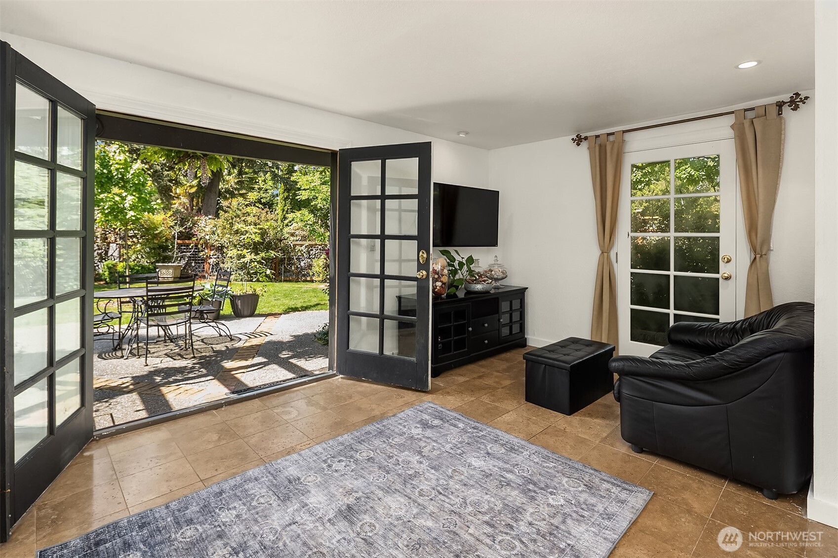 6007 SE 22nd Street , Mercer Island, WA 98040