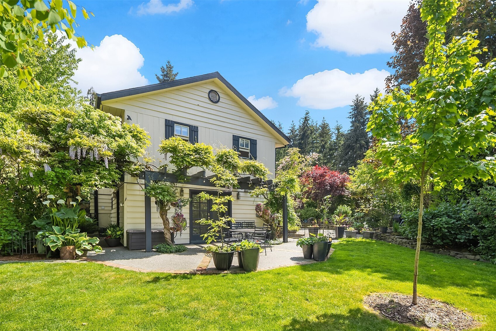 6007 SE 22nd Street , Mercer Island, WA 98040