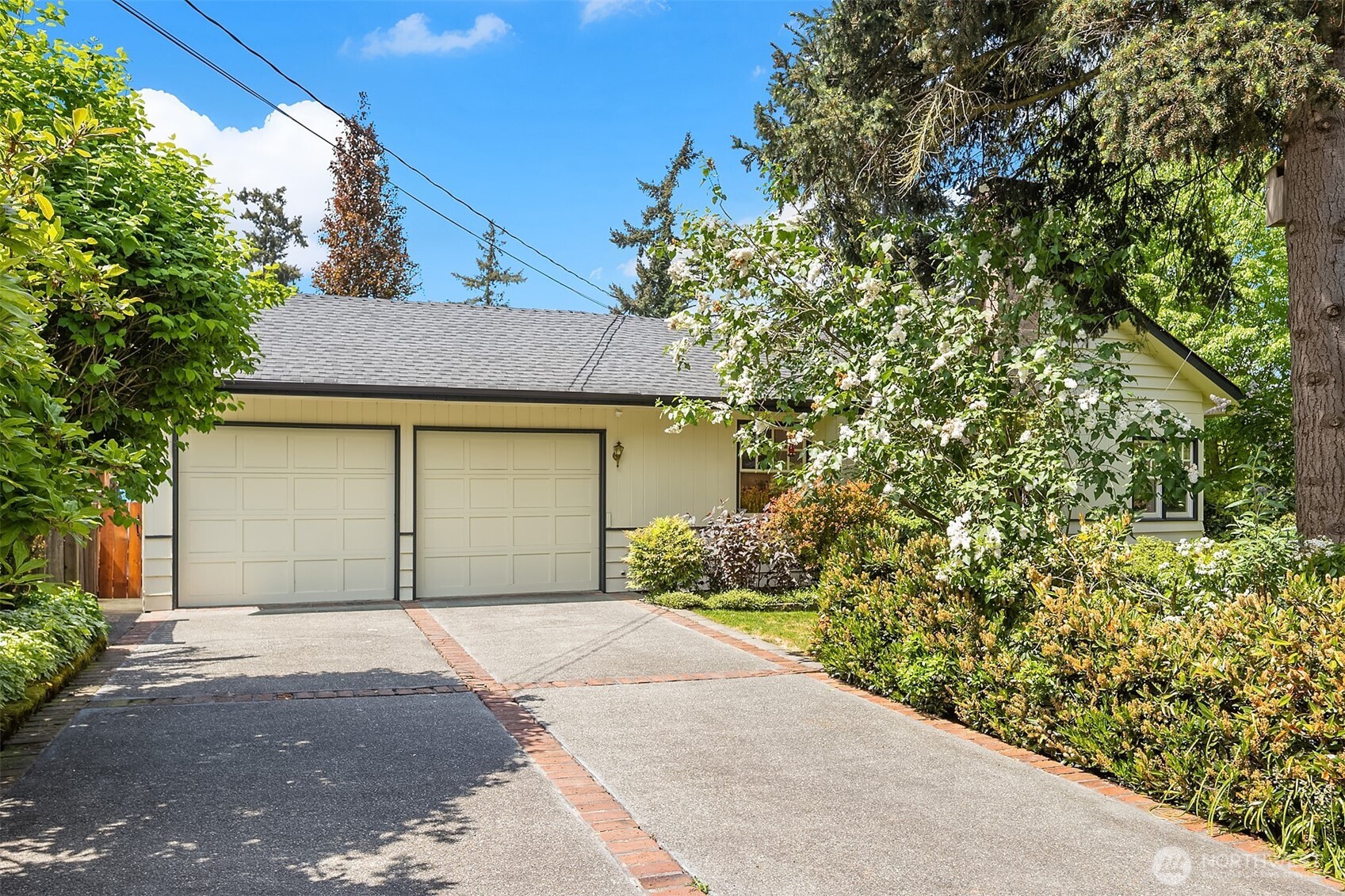 6007 SE 22nd Street , Mercer Island, WA 98040