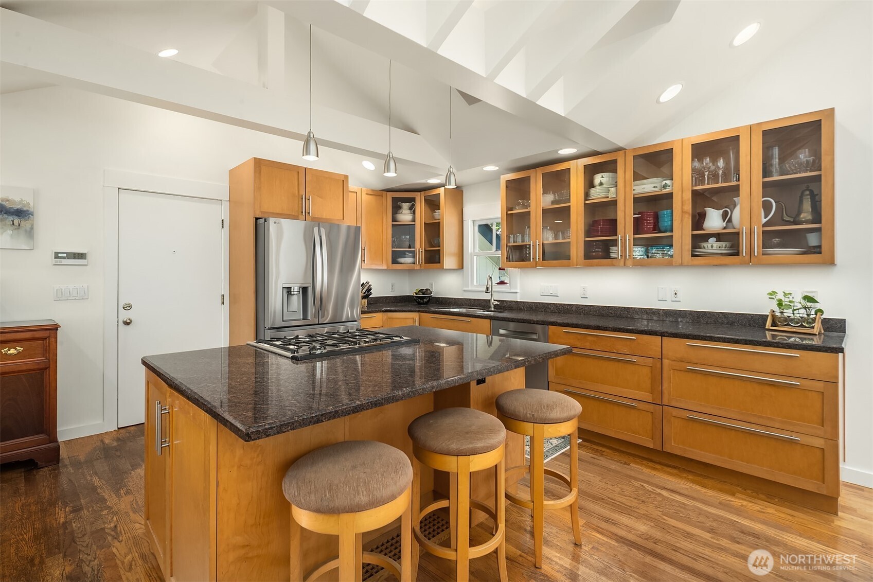 6007 SE 22nd Street , Mercer Island, WA 98040