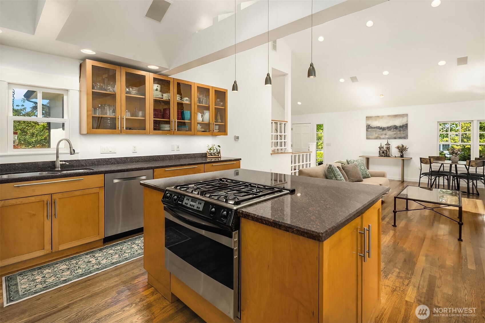 6007 SE 22nd Street , Mercer Island, WA 98040