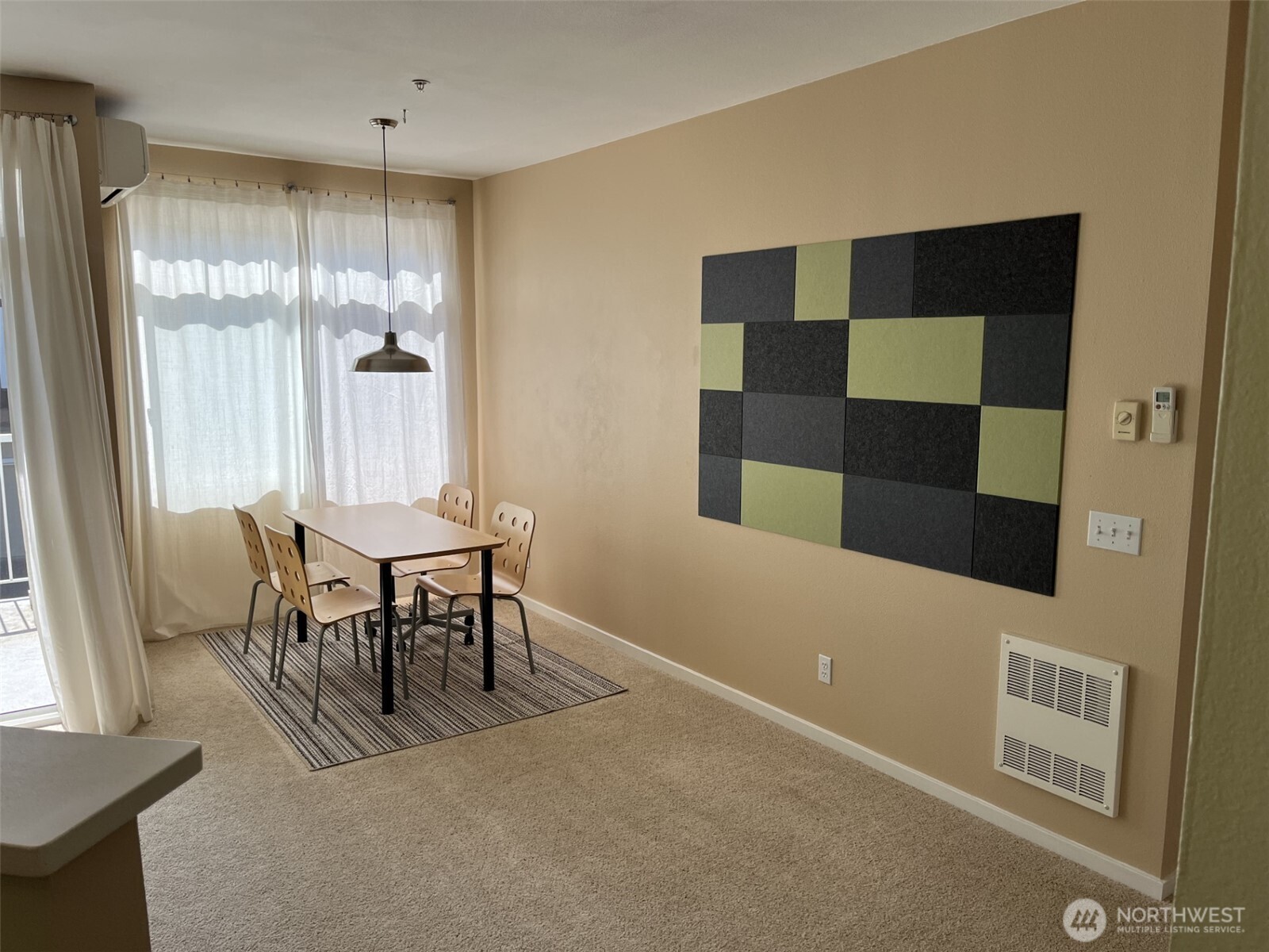 746 241st Lane SE #K6, Sammamish, WA 98074