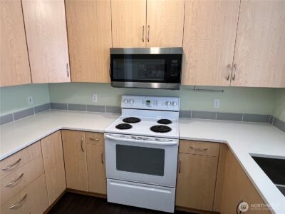 746 241st Lane SE #K6, Sammamish, WA 98074 - Photo 9