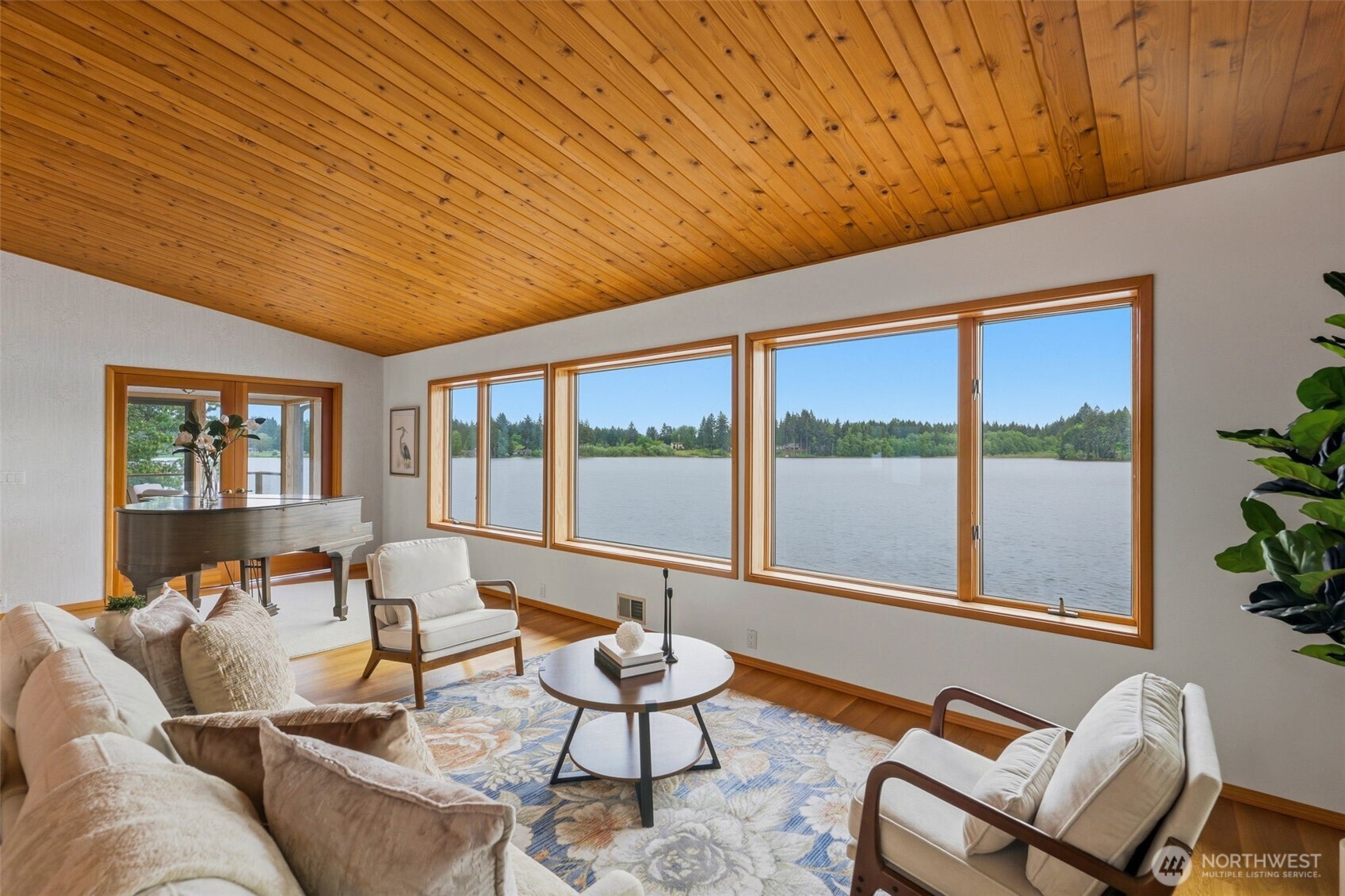 6511 27th Lane SE, Lacey, WA 98503