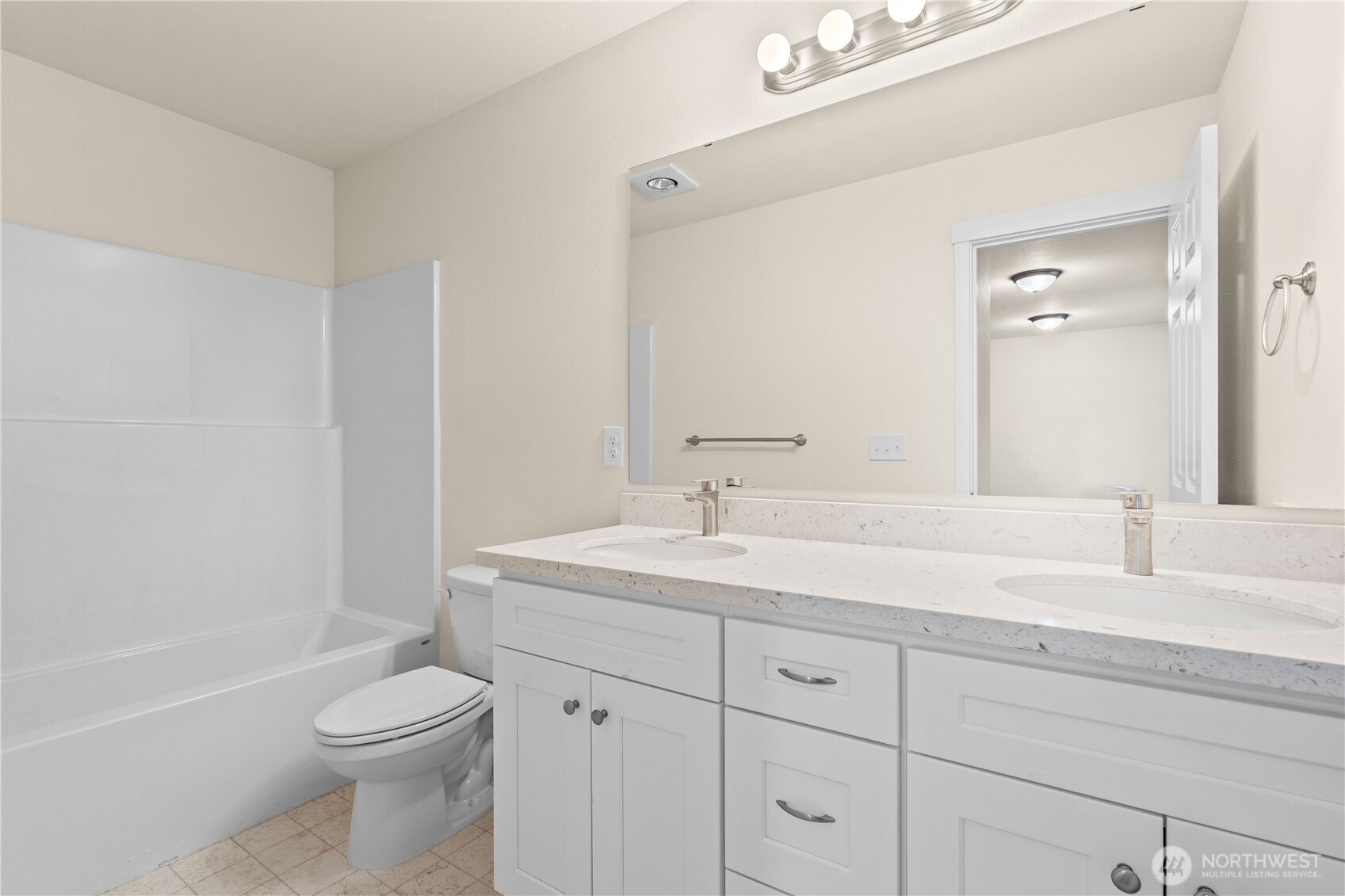 18224 Rockwood Court SE, Yelm, WA 98597