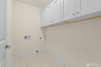 18224 Rockwood Court SE, Yelm, WA 98597 - Photo 9