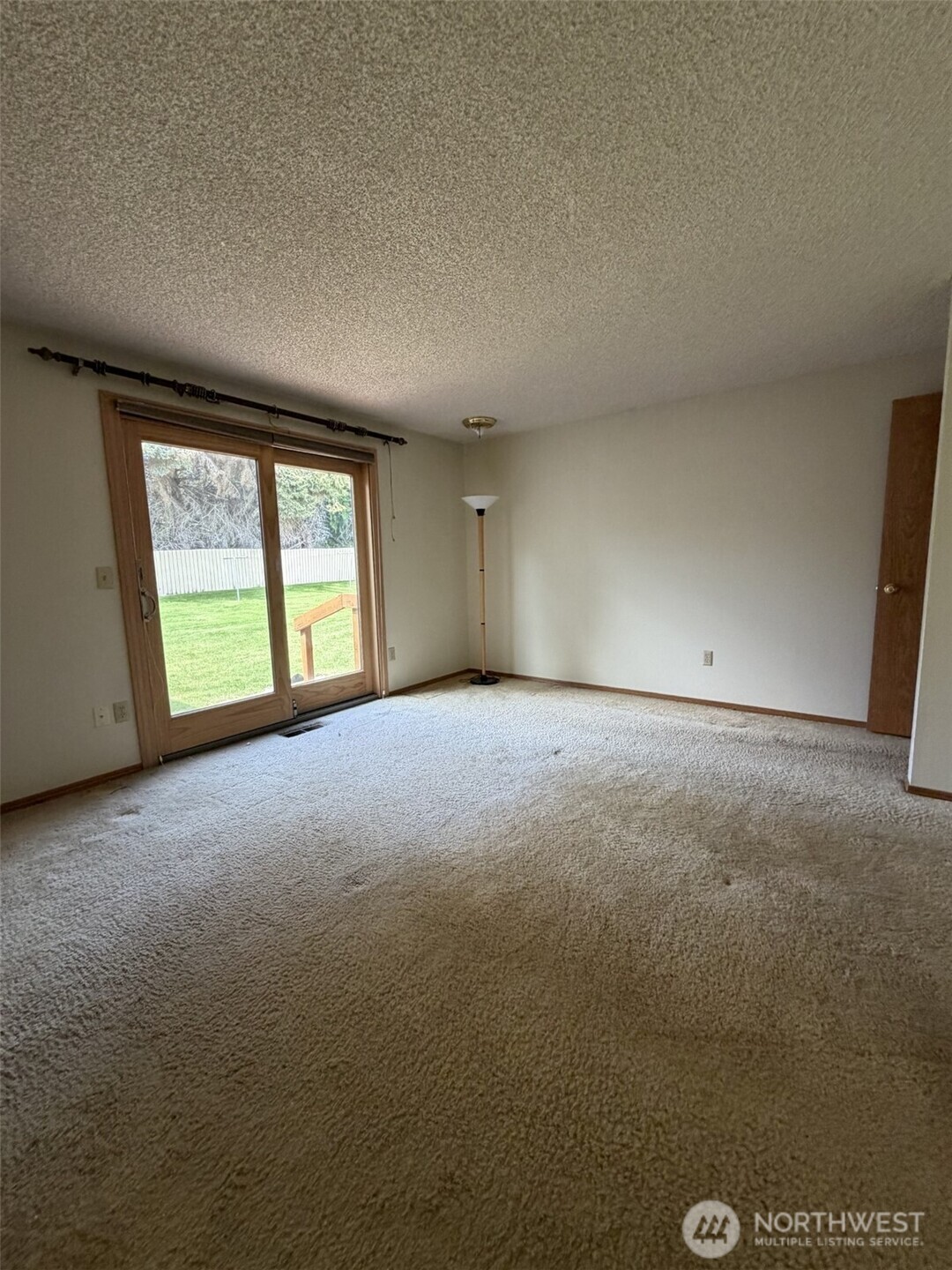660 N Keller , East Wenatchee, WA 98802