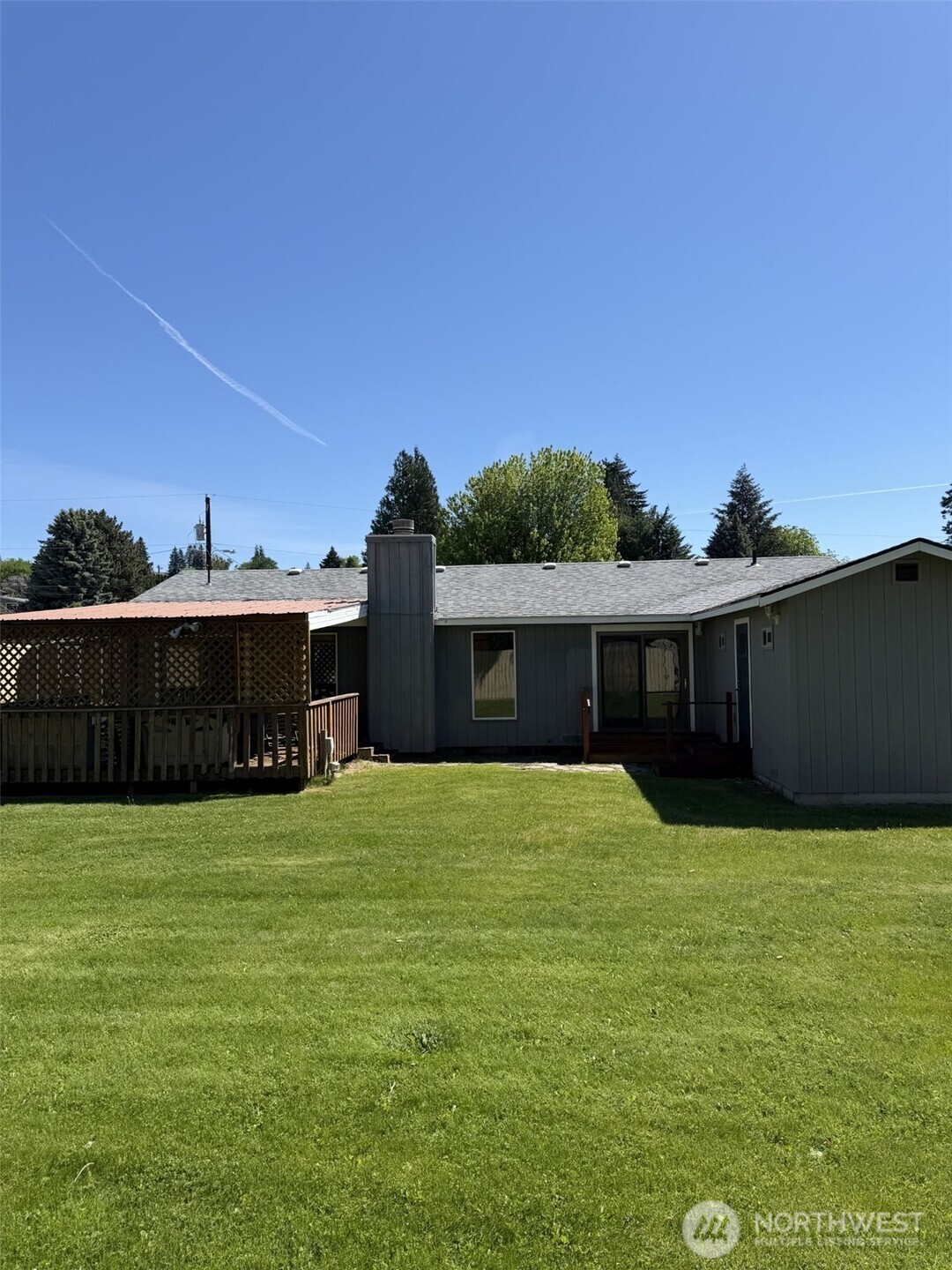 660 N Keller , East Wenatchee, WA 98802