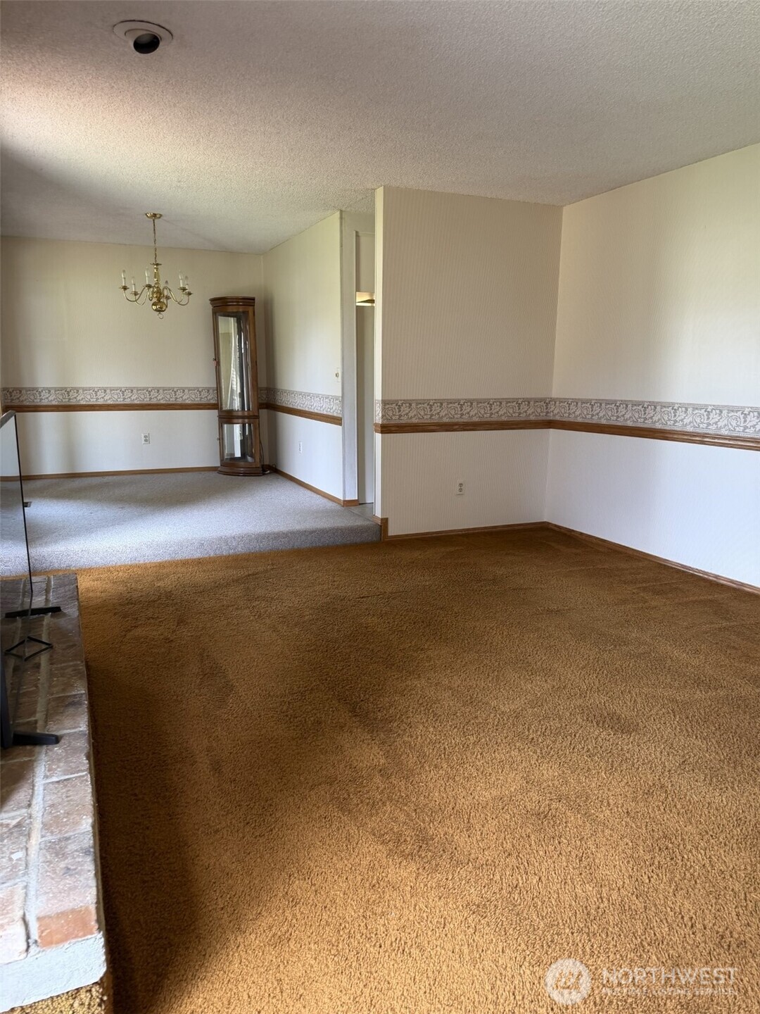 660 N Keller , East Wenatchee, WA 98802