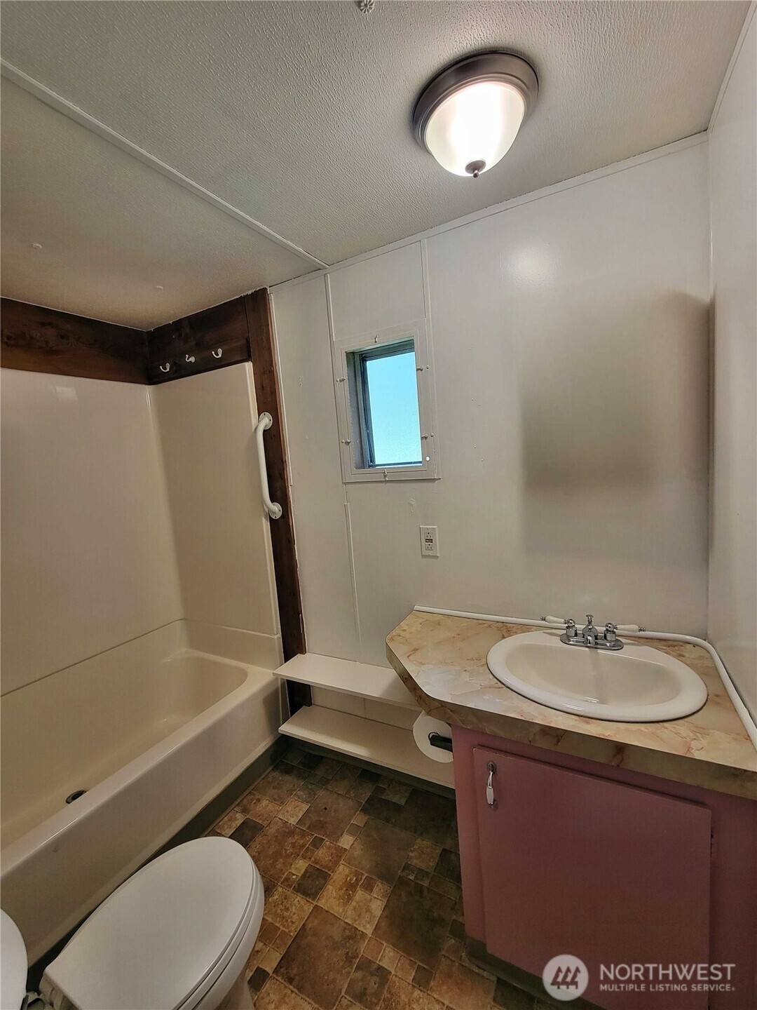 213 Sommerville Road , Chehalis, WA 98532