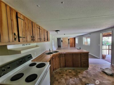 213 Sommerville Road , Chehalis, WA 98532 - Photo 8