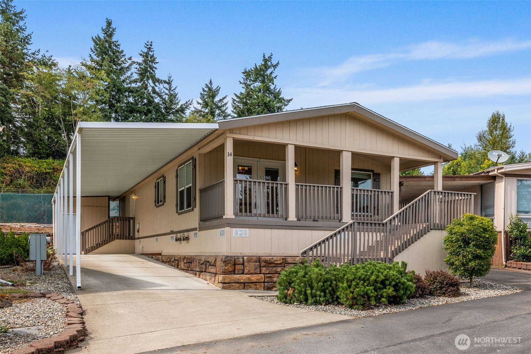 2101 S 324th Street #14, Federal Way, WA 98003