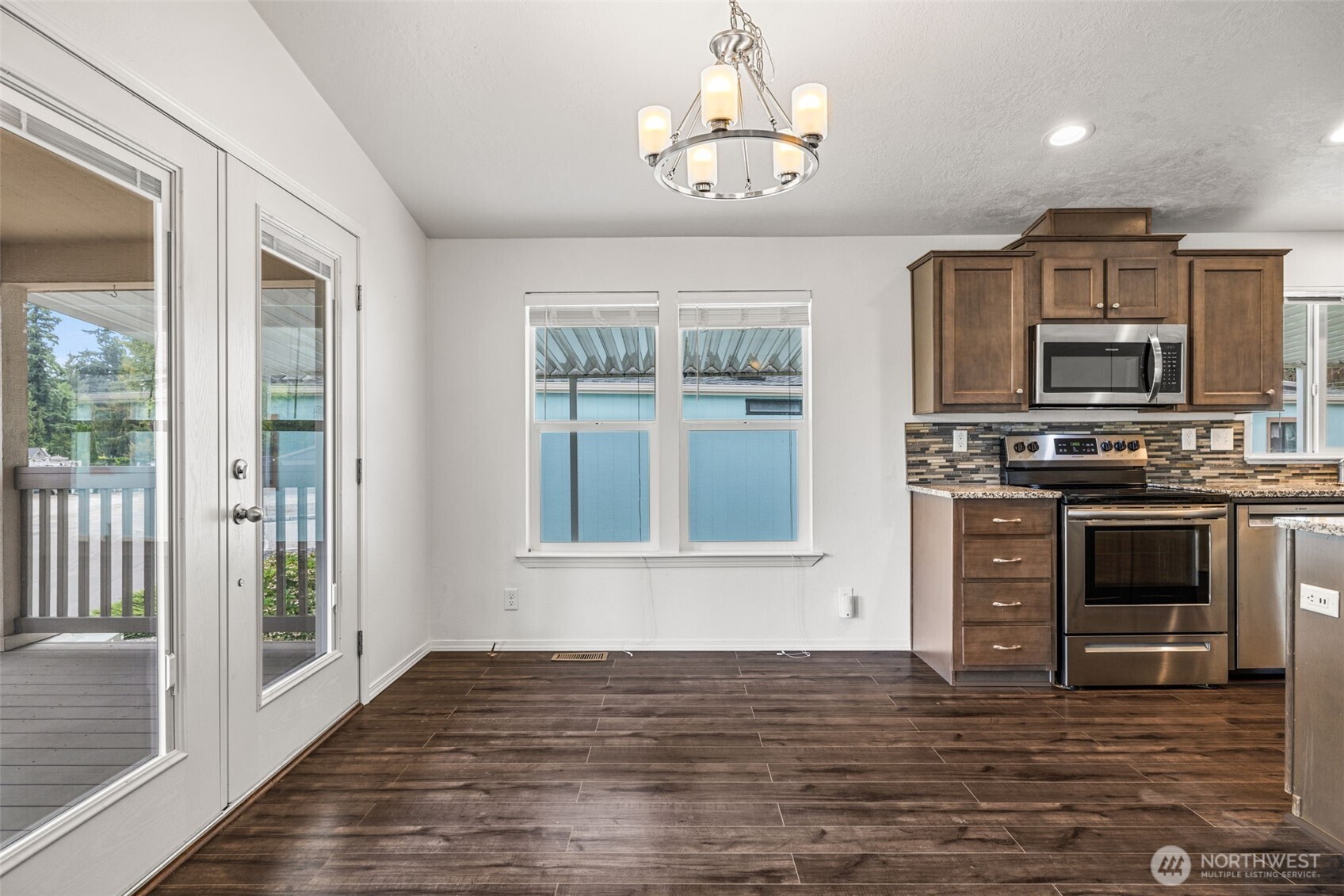 2101 S 324th Street #14, Federal Way, WA 98003