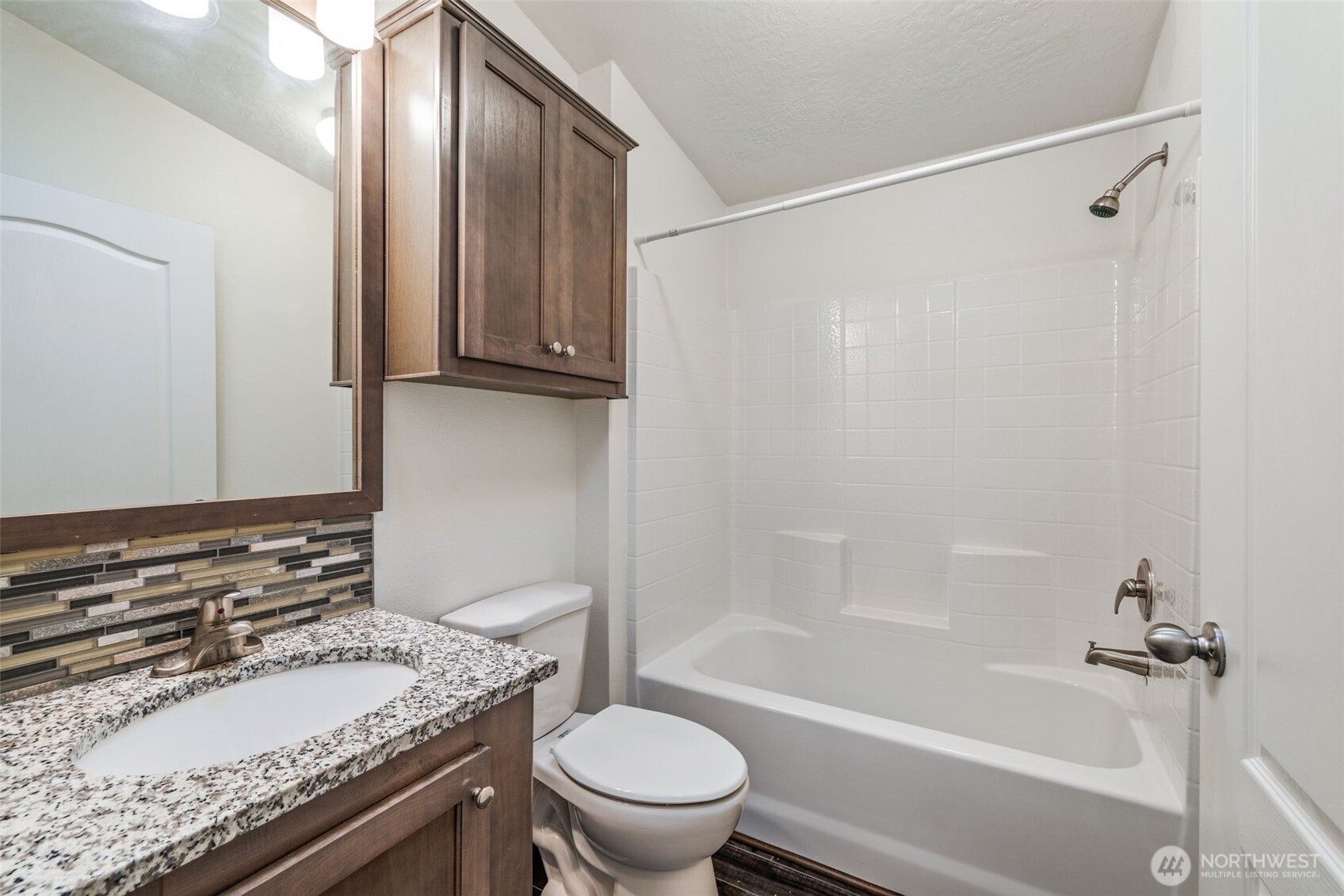2101 S 324th Street #14, Federal Way, WA 98003