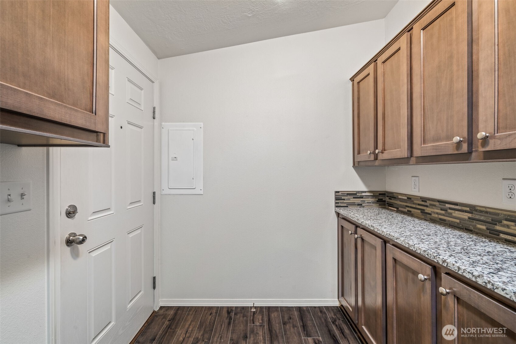 2101 S 324th Street #14, Federal Way, WA 98003