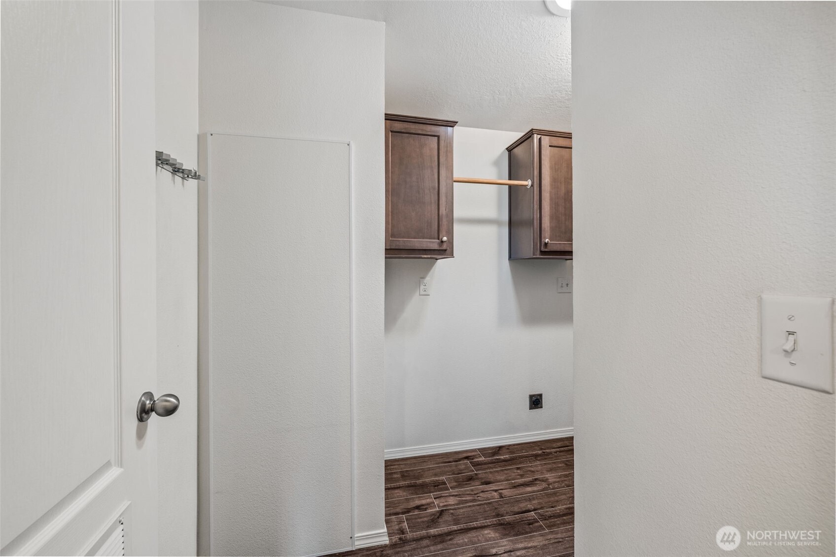 2101 S 324th Street #14, Federal Way, WA 98003
