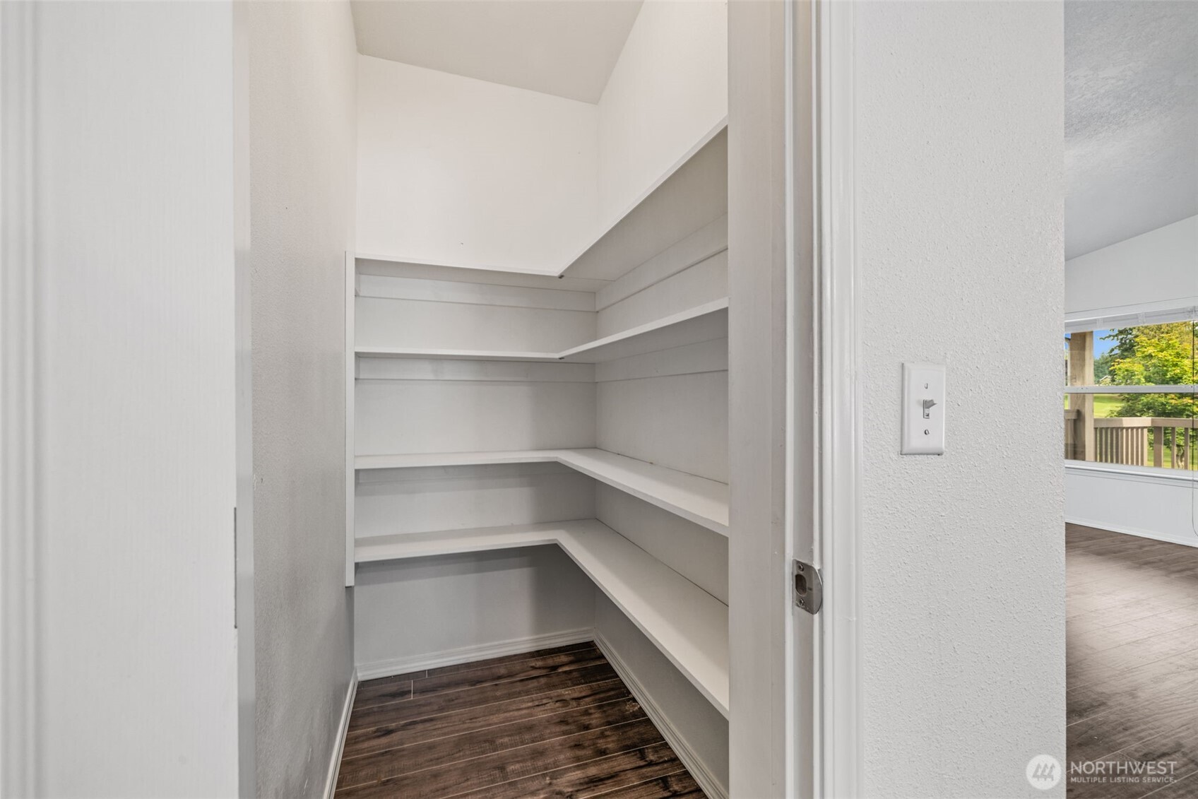 2101 S 324th Street #14, Federal Way, WA 98003
