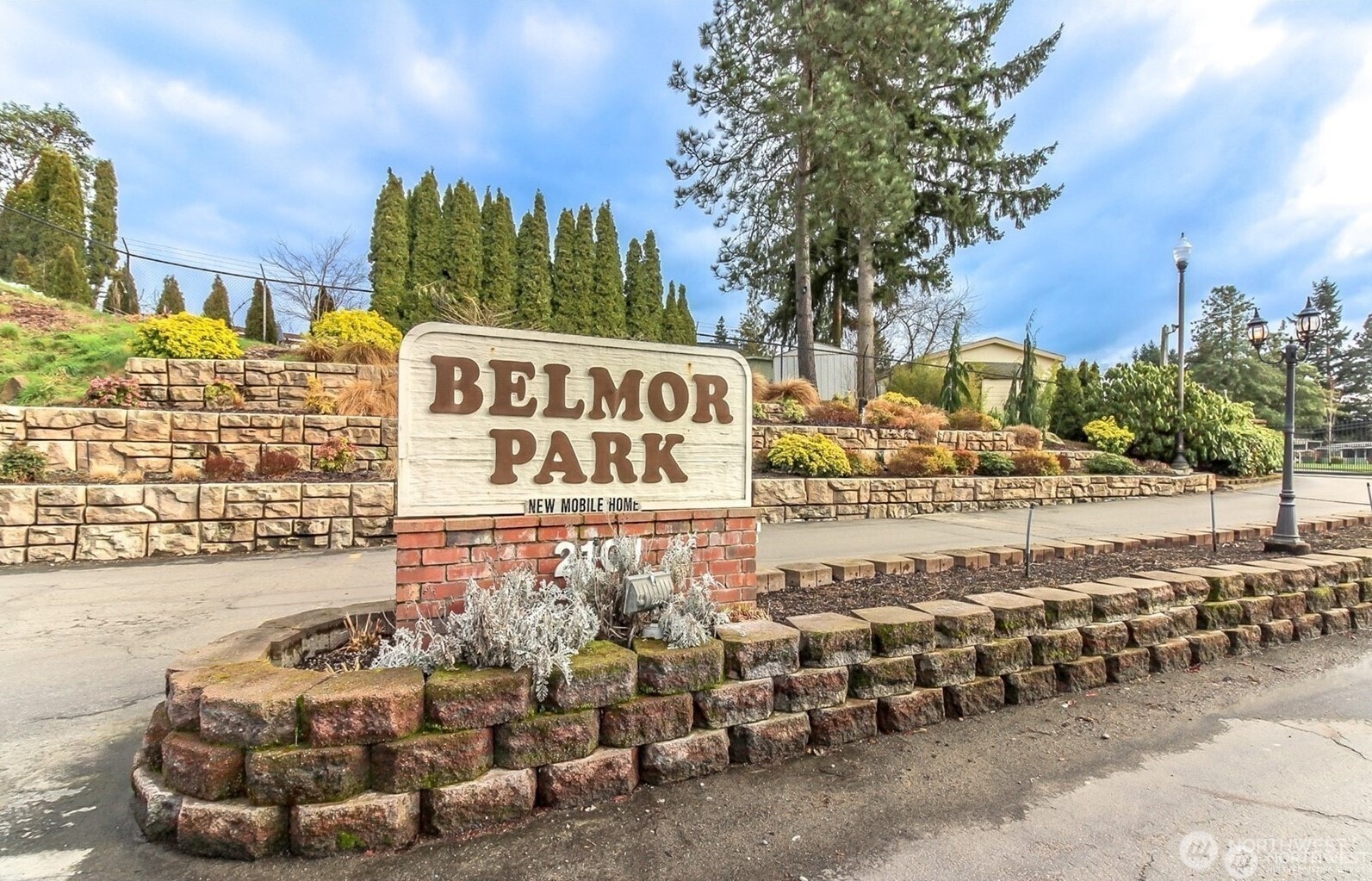 2101 S 324th Street #14, Federal Way, WA 98003