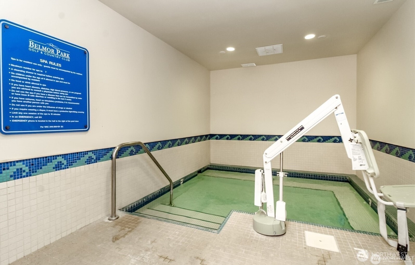 2101 S 324th Street #14, Federal Way, WA 98003