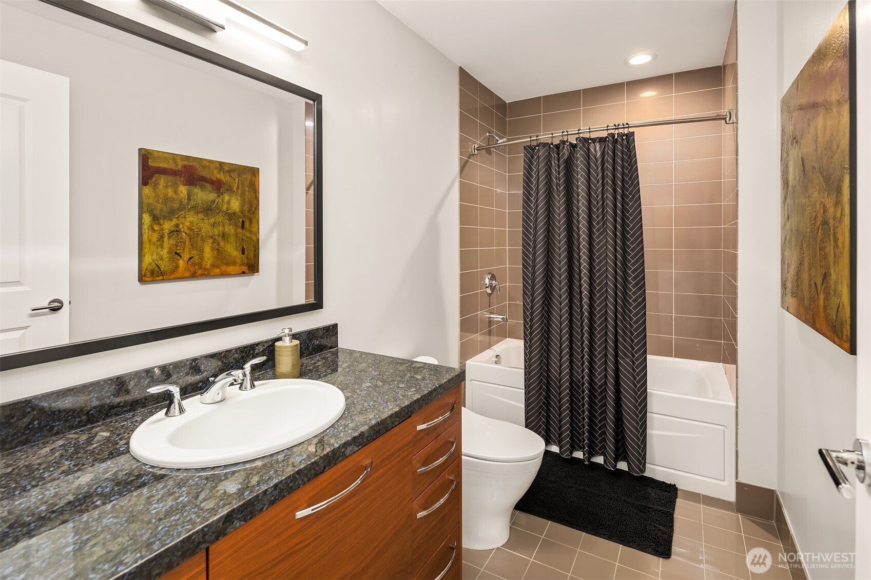 1920 4th Avenue #1002, Seattle, WA 98101