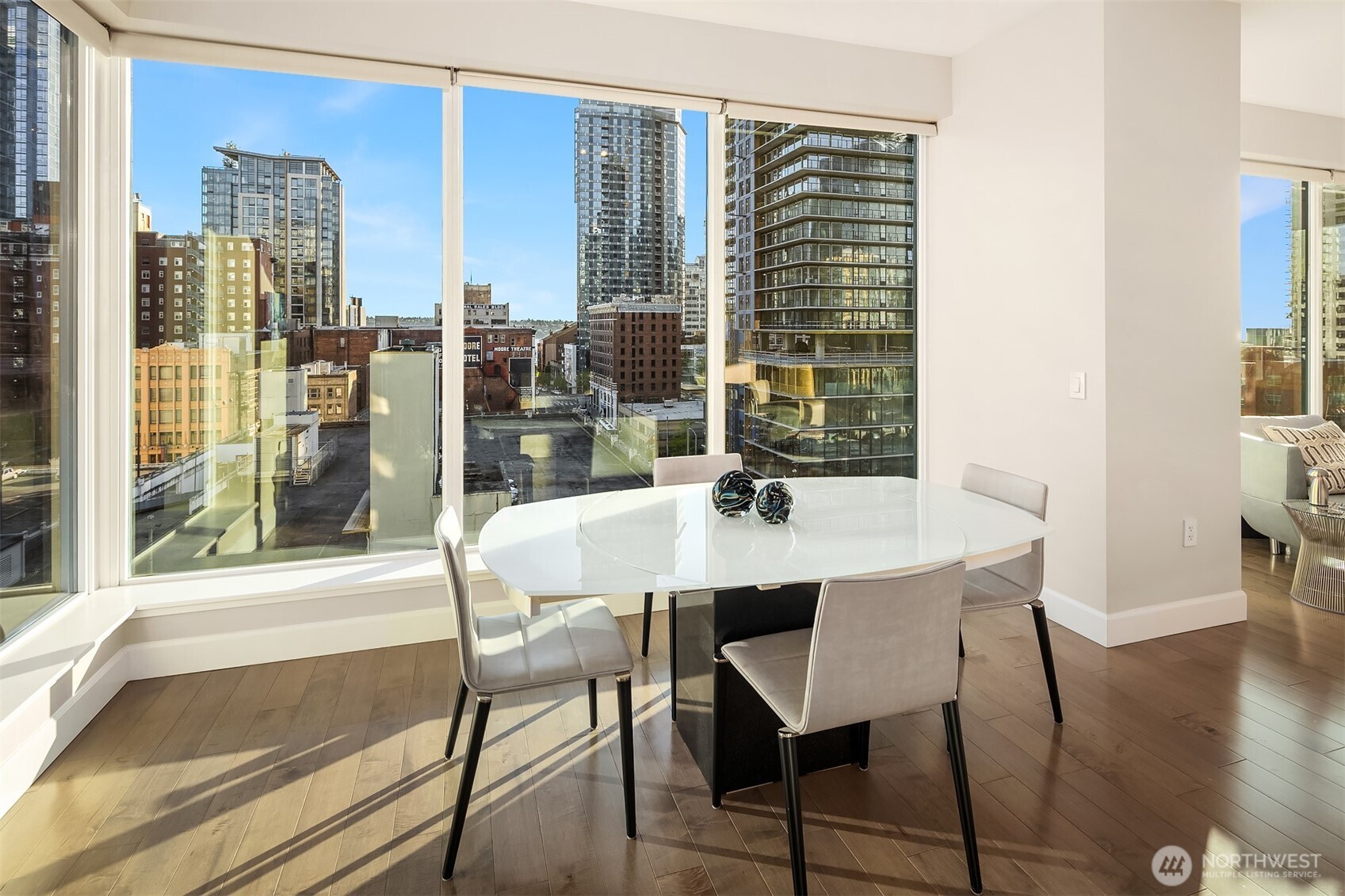1920 4th Avenue #1002, Seattle, WA 98101