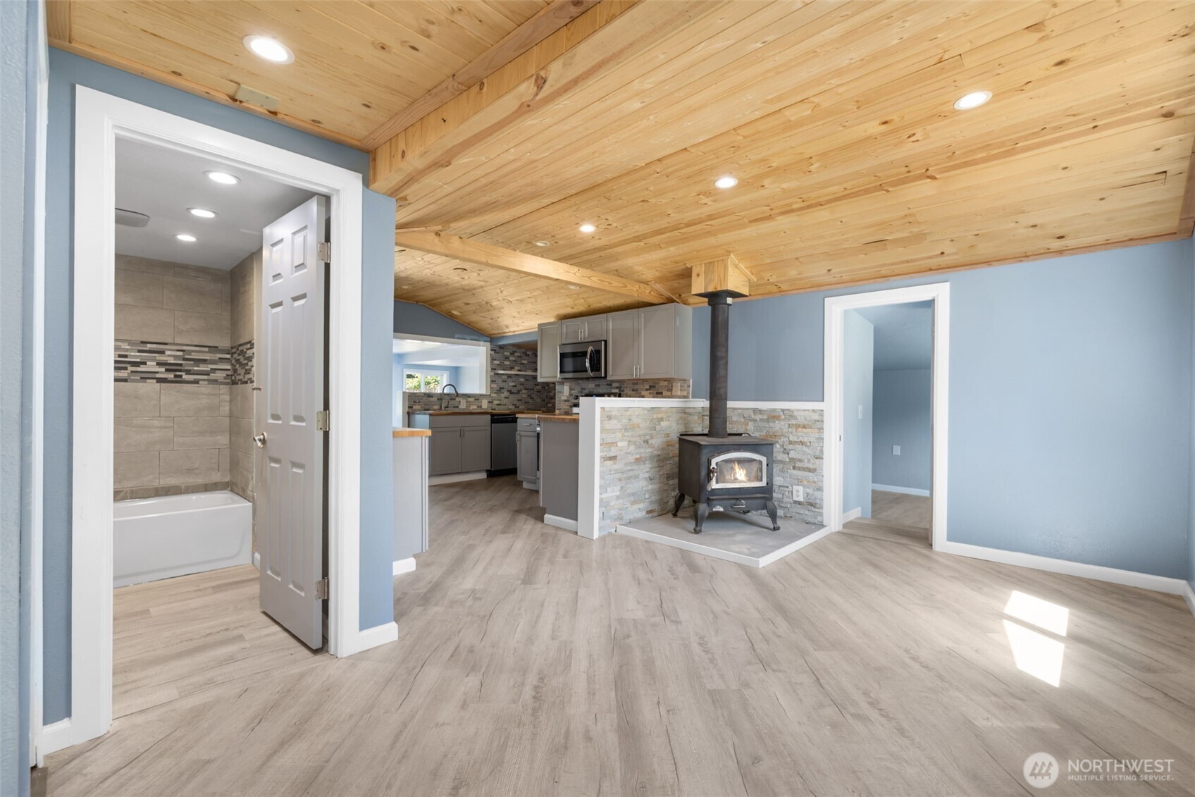 4603 SE Horstman Road , Port Orchard, WA 98366