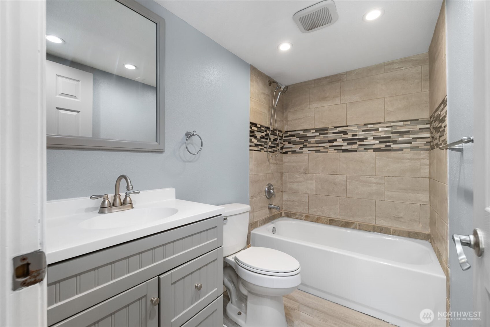 4603 SE Horstman Road , Port Orchard, WA 98366