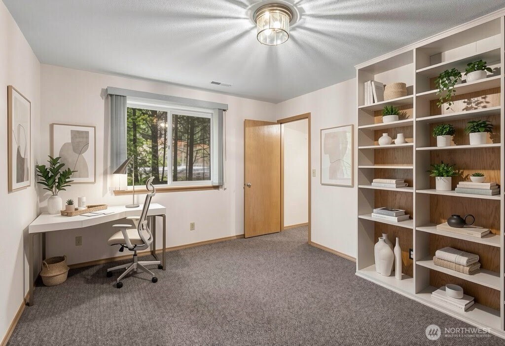 6430 NE Agate Beach Road , Bainbridge Island, WA 98110