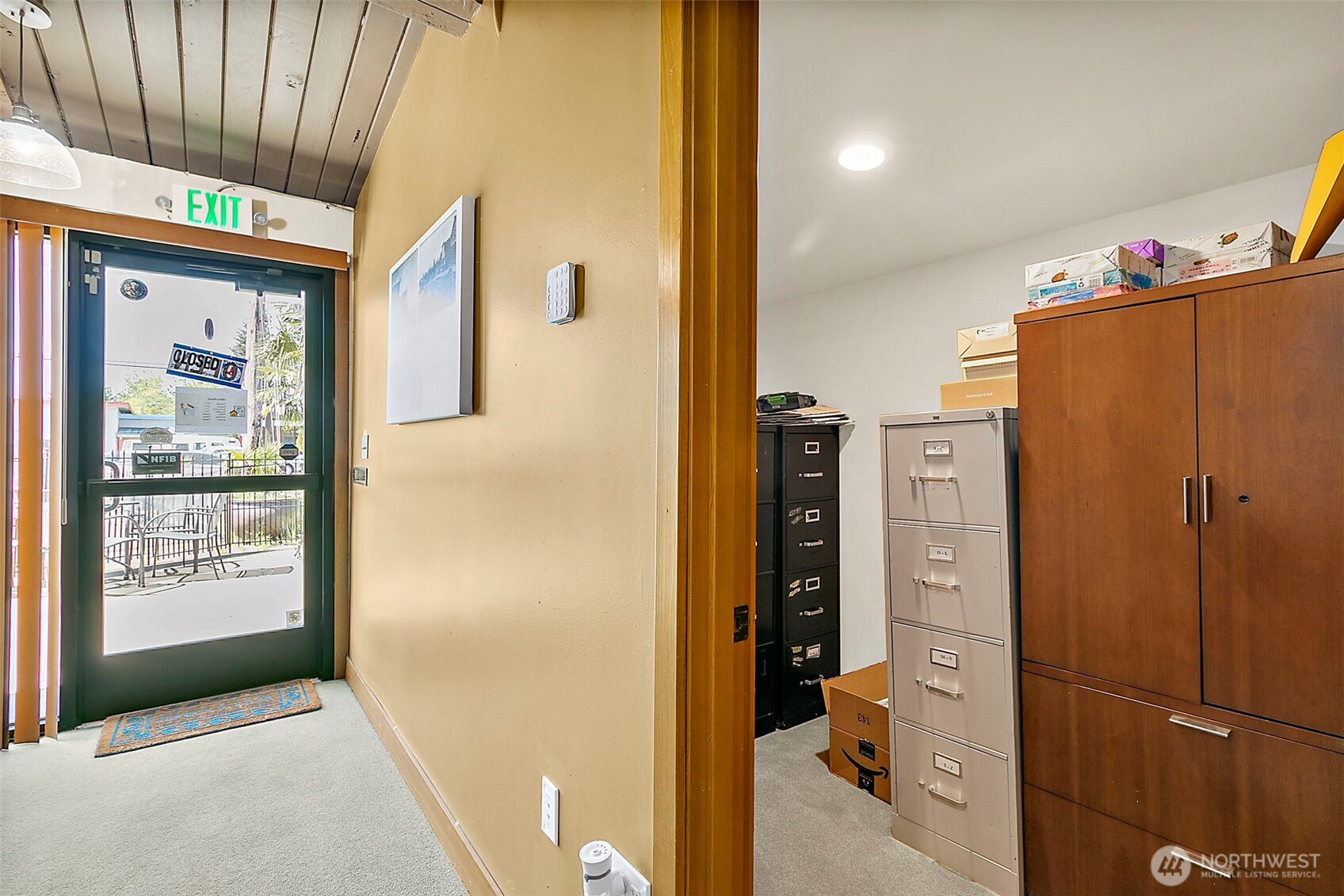 32616 3rd Avenue , Black Diamond, WA 98010-9606