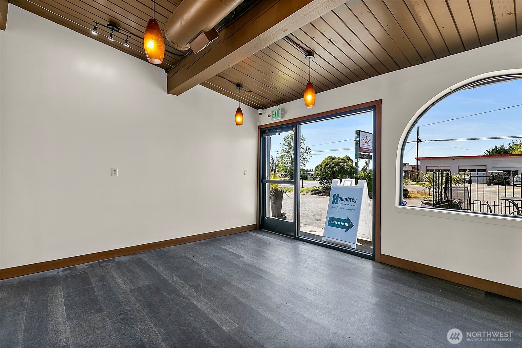 32616 3rd Avenue , Black Diamond, WA 98010-9606
