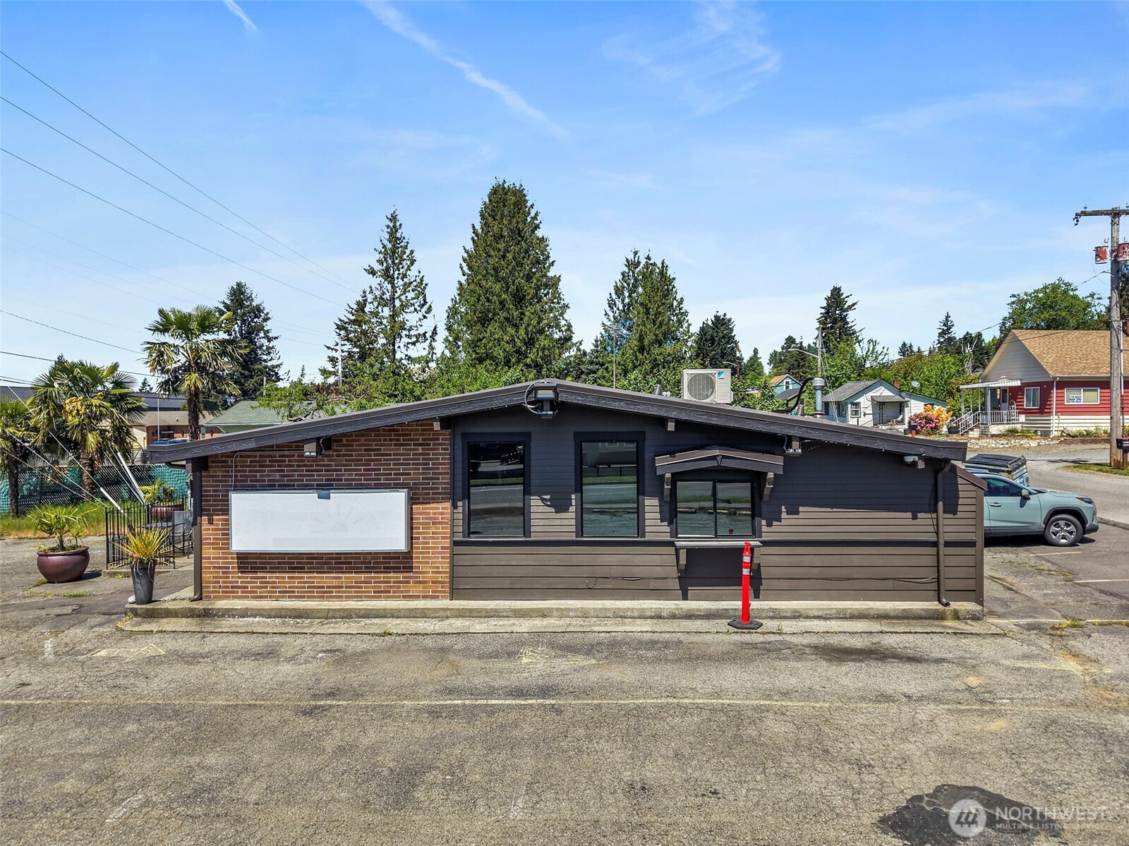 32616 3rd Avenue , Black Diamond, WA 98010-9606