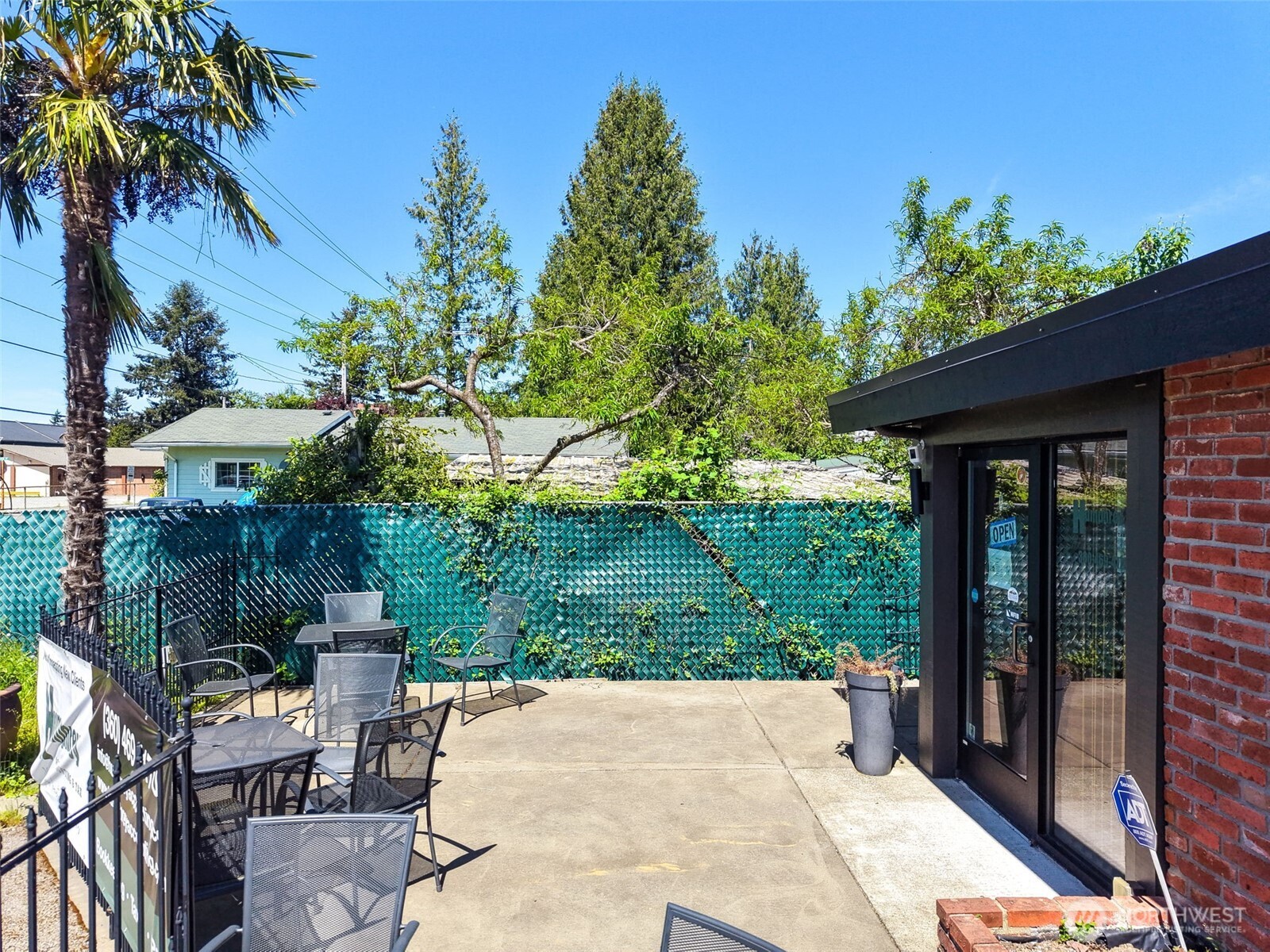 32616 3rd Avenue , Black Diamond, WA 98010-9606