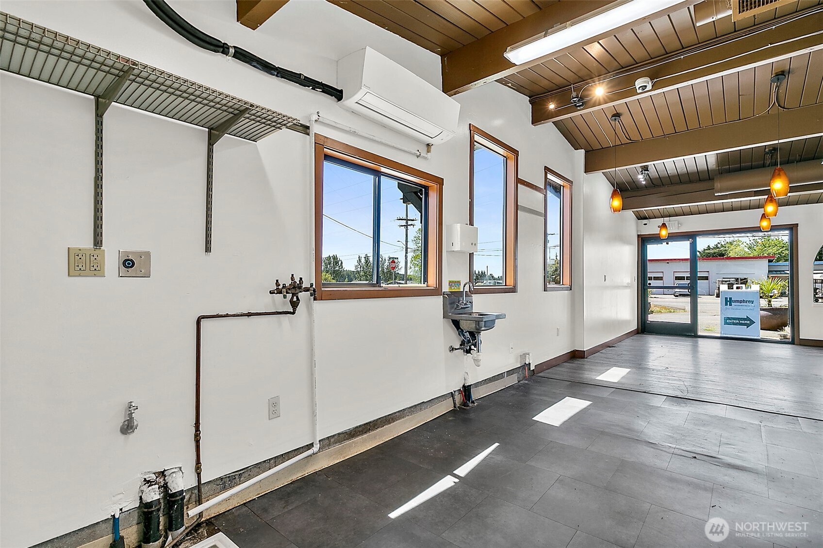 32616 3rd Avenue , Black Diamond, WA 98010-9606