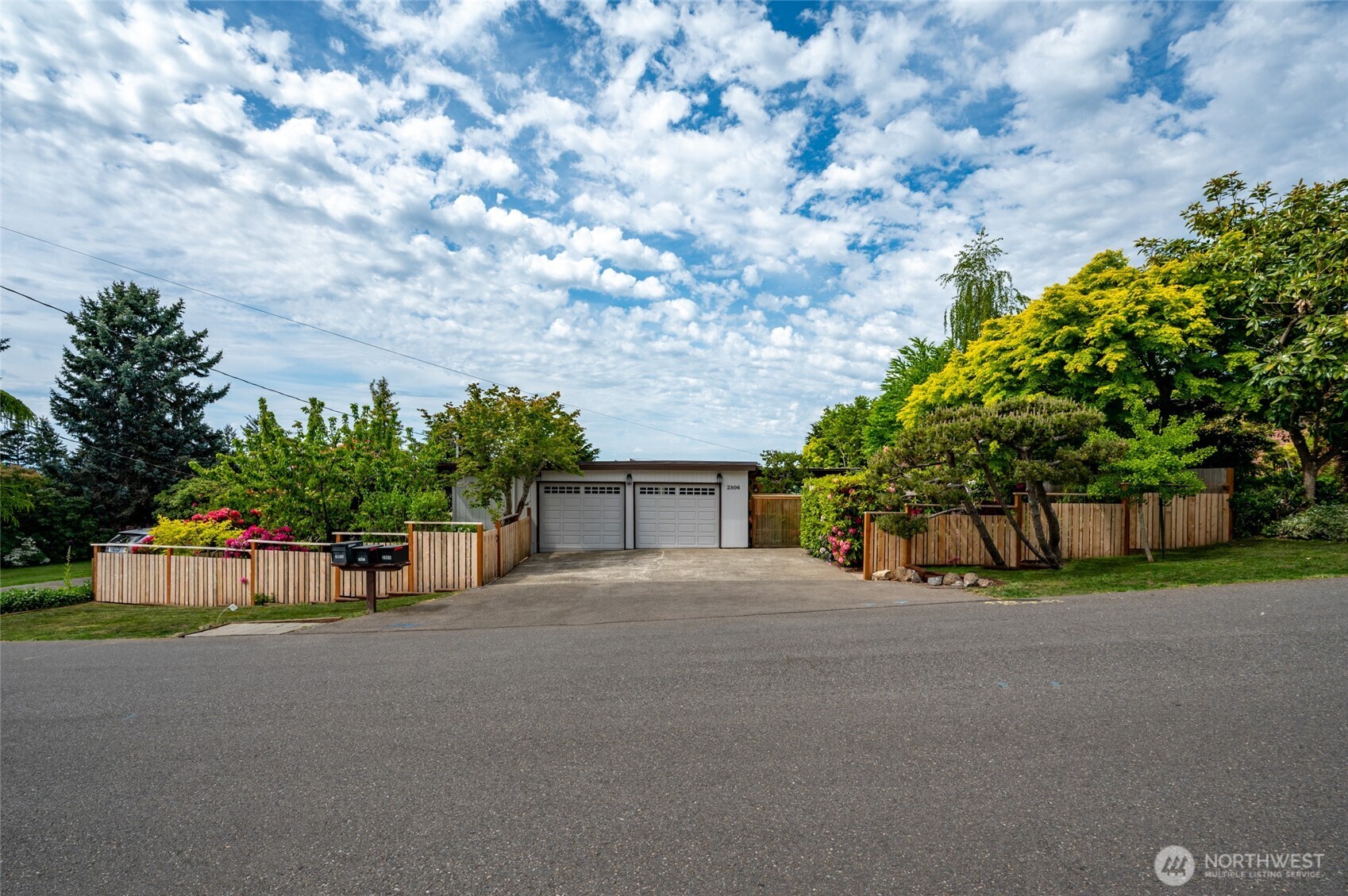 2806 SW 167 Place , Burien, WA 98166-3236