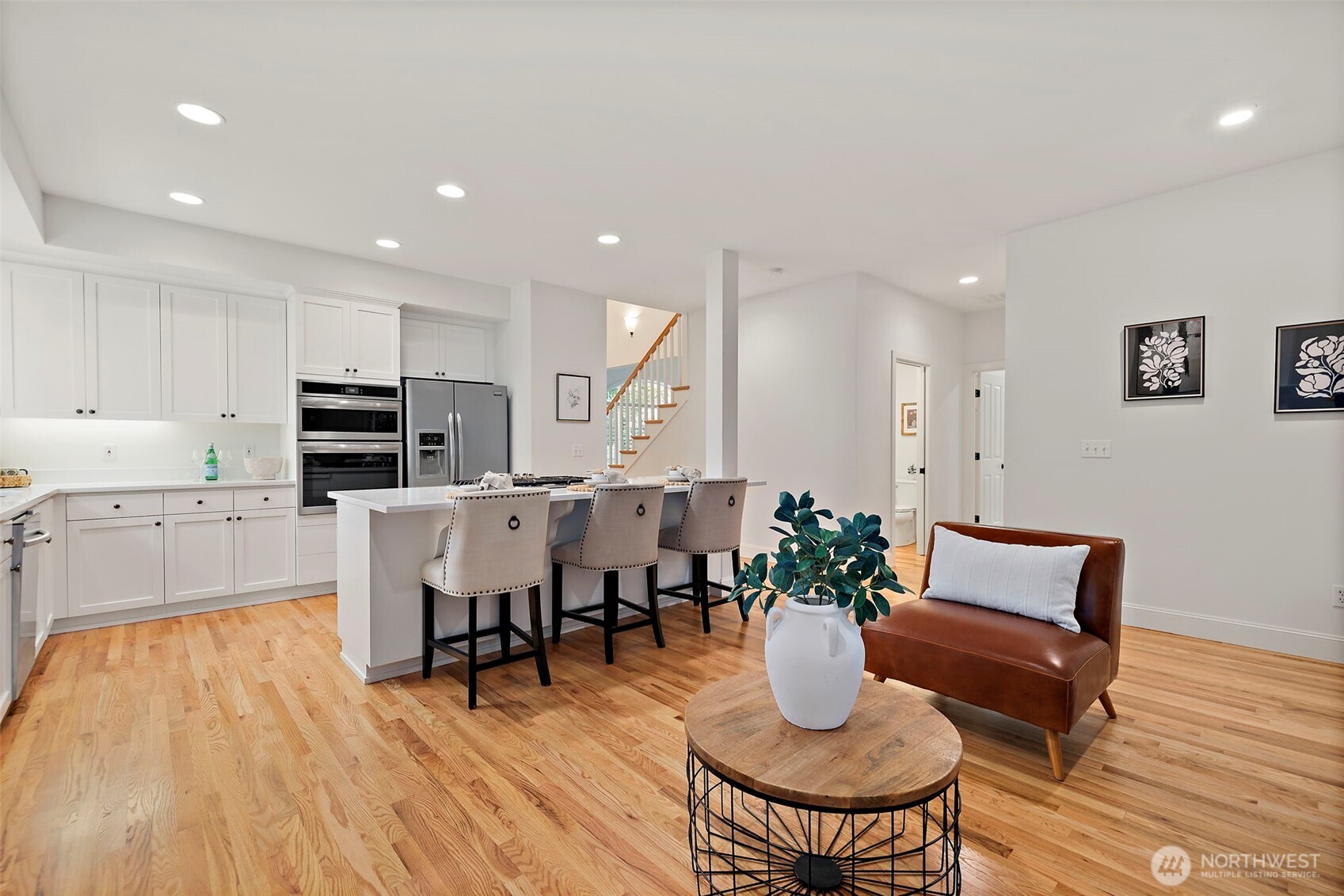 6712 127 Place SE, Bellevue, WA 98006