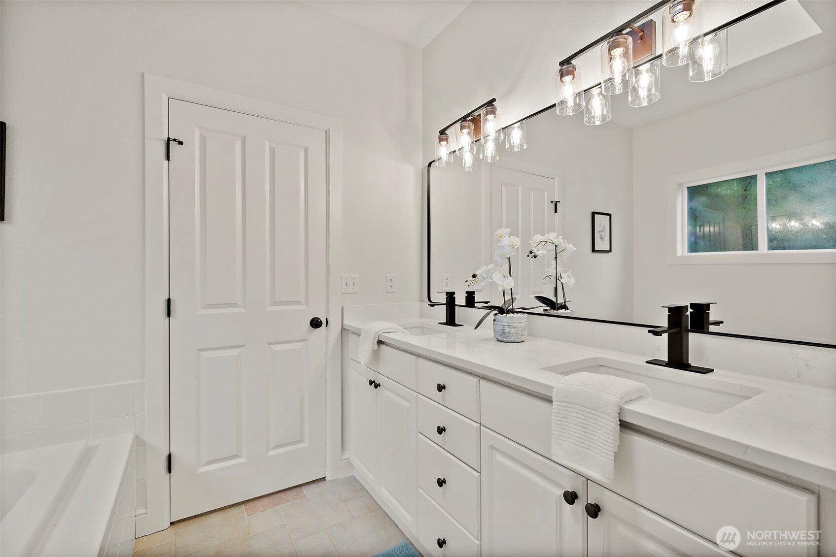 6712 127 Place SE, Bellevue, WA 98006