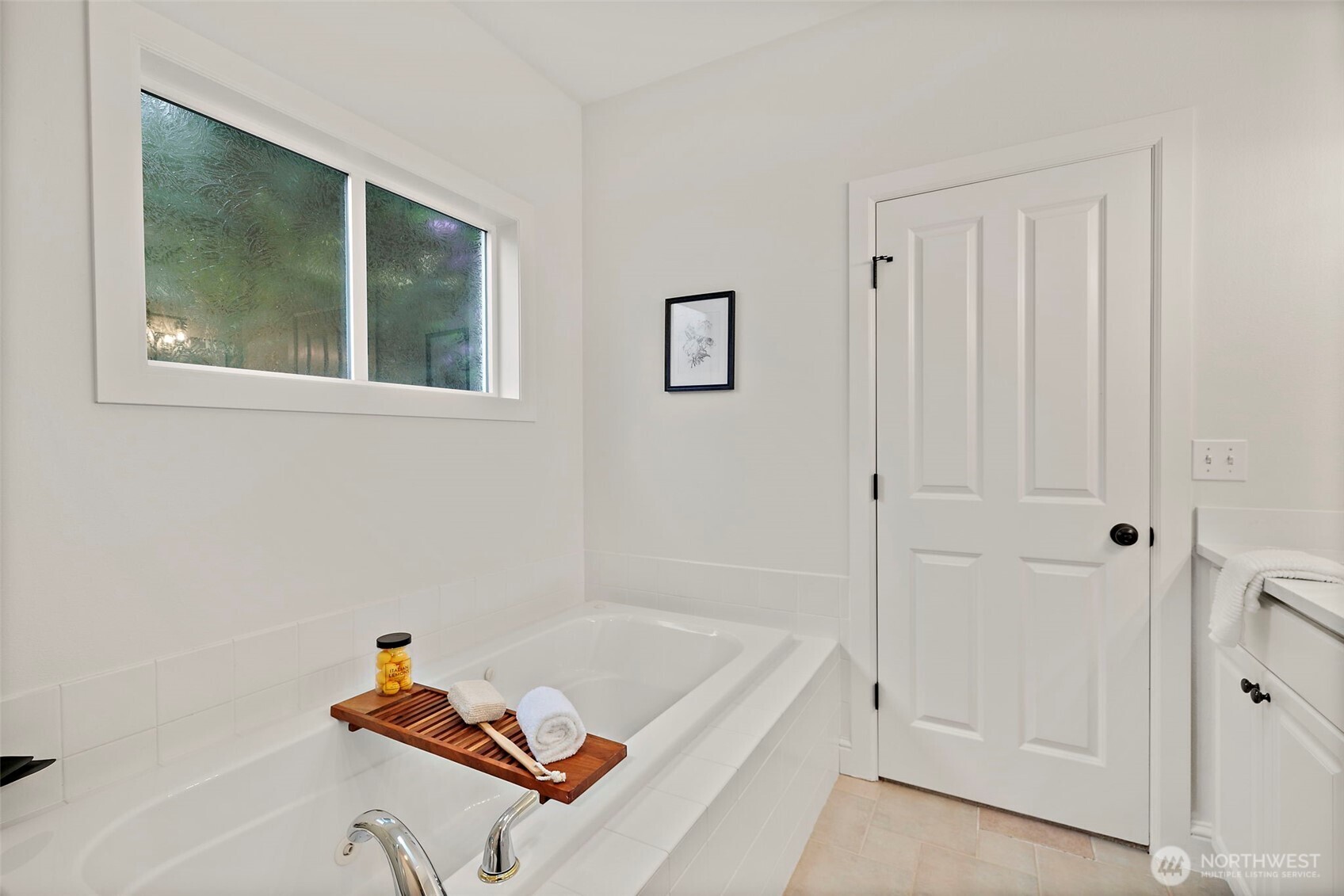 6712 127 Place SE, Bellevue, WA 98006