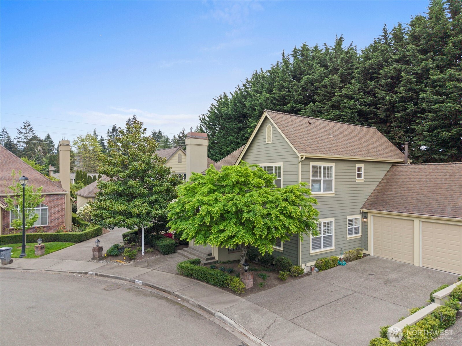 6712 127 Place SE, Bellevue, WA 98006