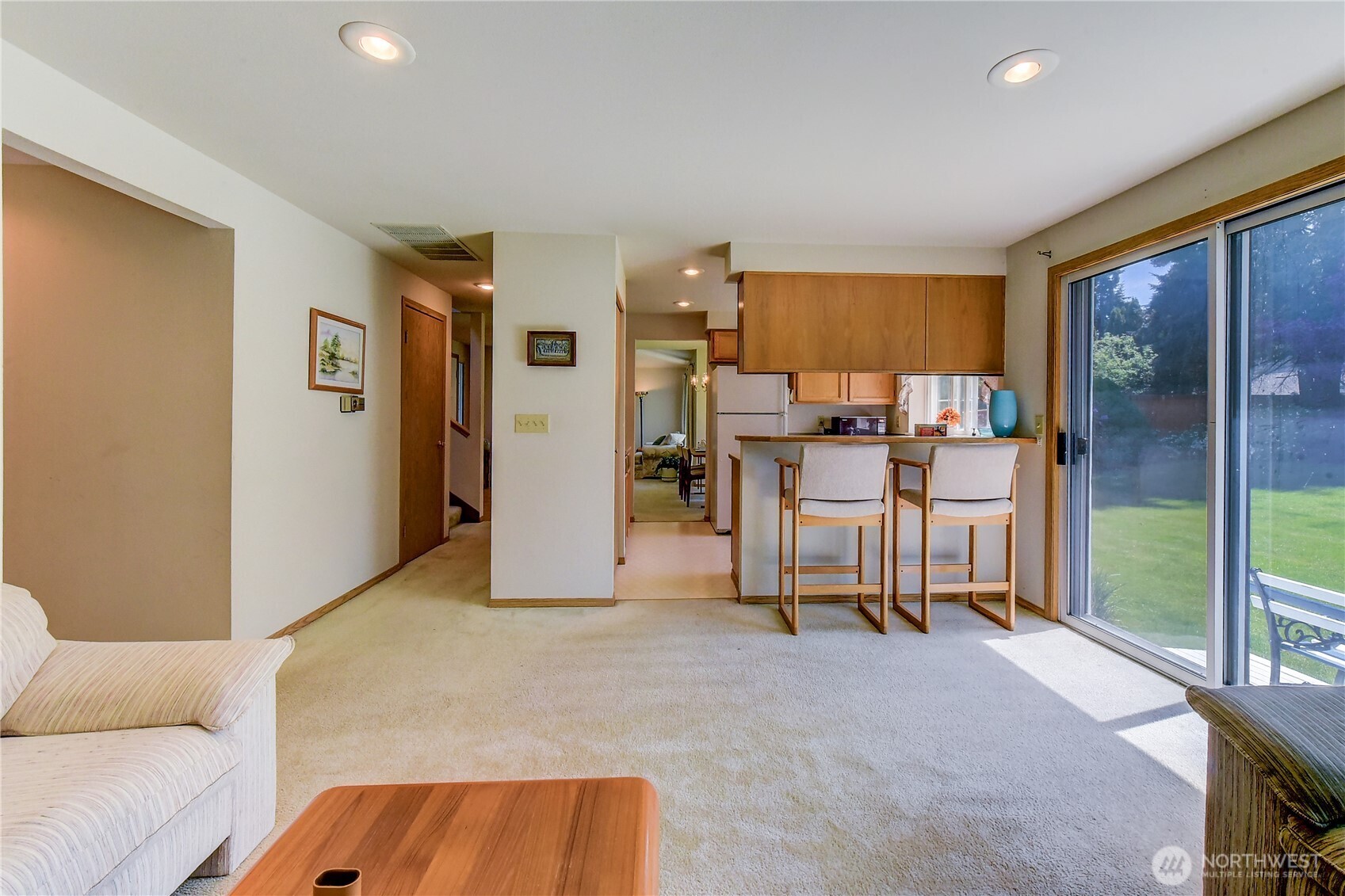 1301 S 236th Place , Des Moines, WA 98198