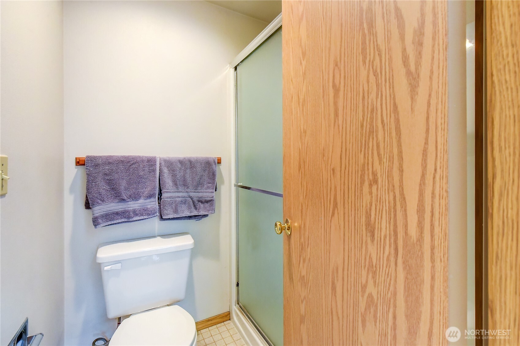 1301 S 236th Place , Des Moines, WA 98198