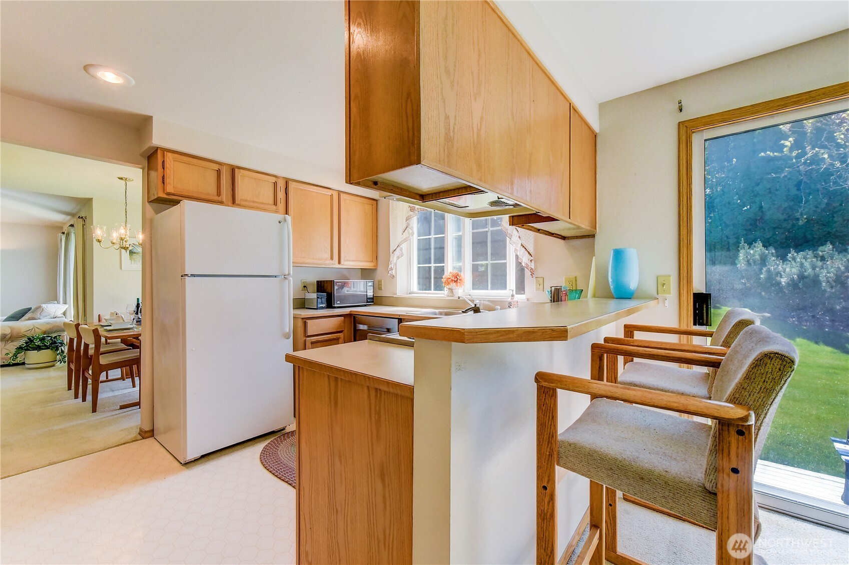 1301 S 236th Place , Des Moines, WA 98198