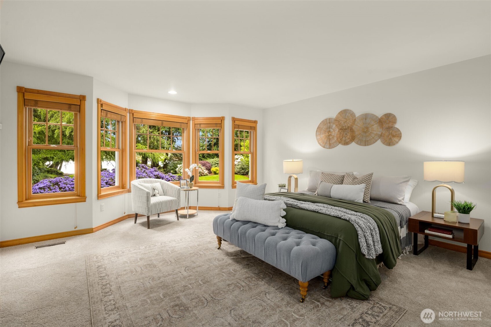 3718 S 334th Street , Federal Way, WA 98001