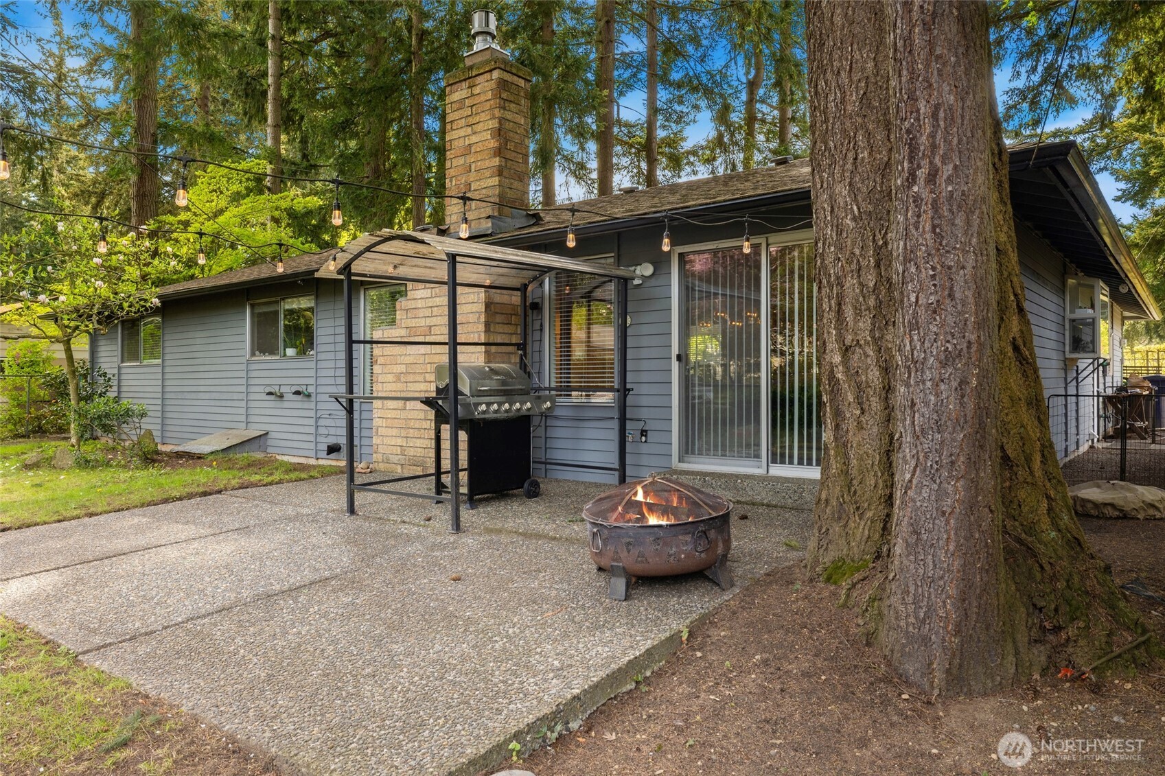 18320 Corliss Avenue N, Shoreline, WA 98133